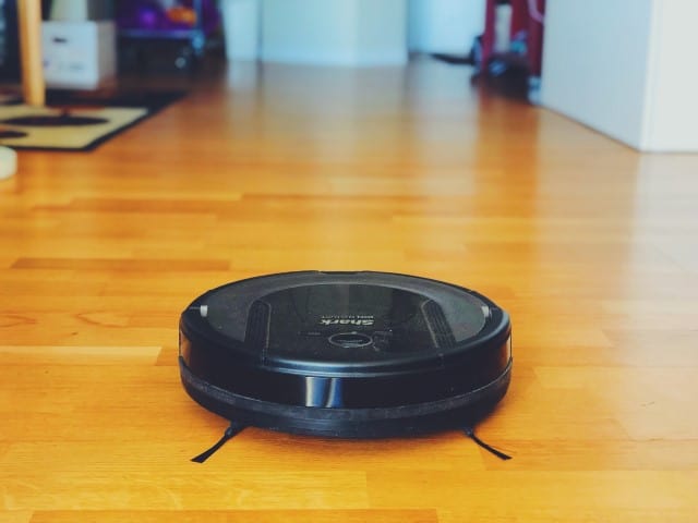 Shark robot vacuum